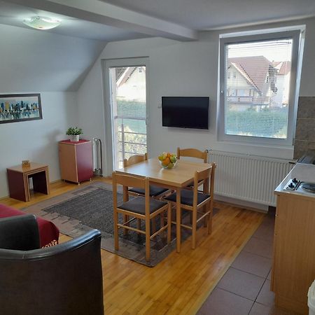 Apartmani Nova Zova 兹拉蒂博尔 外观 照片